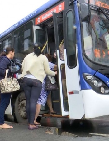 Pontos de ônibus da rua 15 de novembro, em Caruaru, serão relocados temporariamente