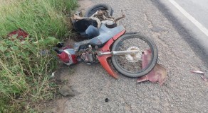 Motociclista morre em acidente com carro na BR-104, em Toritama