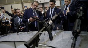Empresas de armas avaliam impacto de decreto no mercado