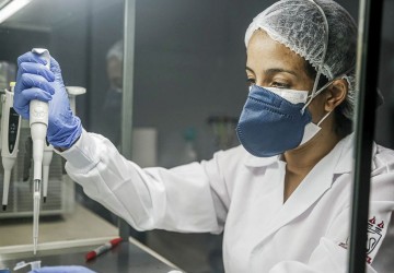 Nova subcepa da Ômicron prorrogaria pandemia sendo ainda mais infecciosa, diz estudo dinamarquês