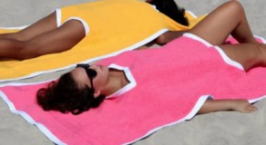 Toalhaquíni é a nova invenção da moda praia; Confira