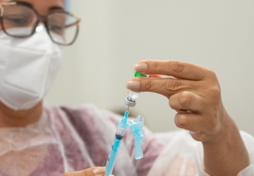 Prefeitura do Recife lança ação de verão com o Caldinho da Vacina