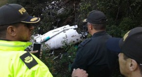Chapecoense é condenada a indenizar pais de vítima de acidente aéreo