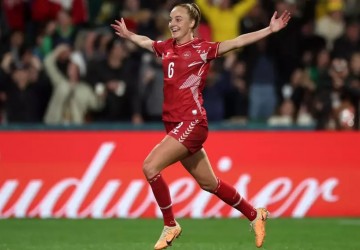 Copa Mundo Femenina FIFA: Dinamarca sofre, mas encontra gol no finalzinho e vence China 1x0, Inglaterra vence Haiti 1 x0. São os resultados do grupo D.