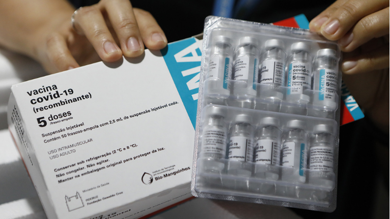 Imunizantes chegaram ao Recife na manhã desta quinta-feira, e à tarde já serão distribuídos às Gerências de Saúde em todo o Estado